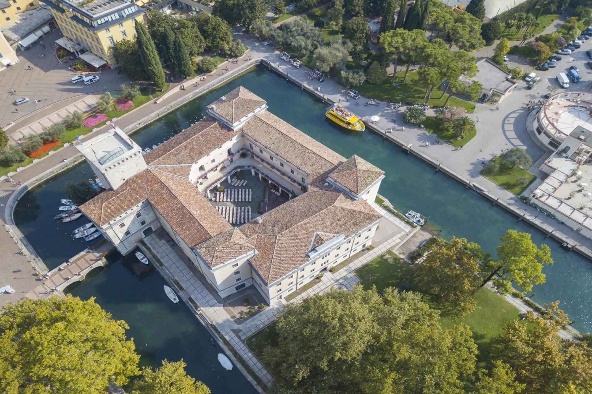 Residenza Lago D'Argento - Happy Rentals Riva del Garda Bagian luar foto