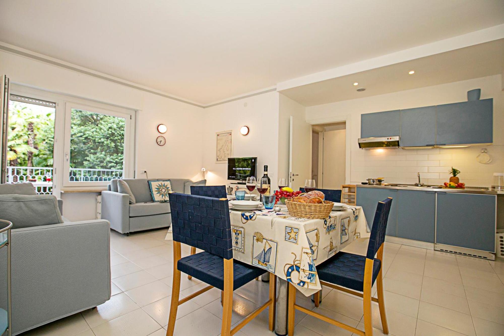 Residenza Lago D'Argento - Happy Rentals Riva del Garda Bagian luar foto