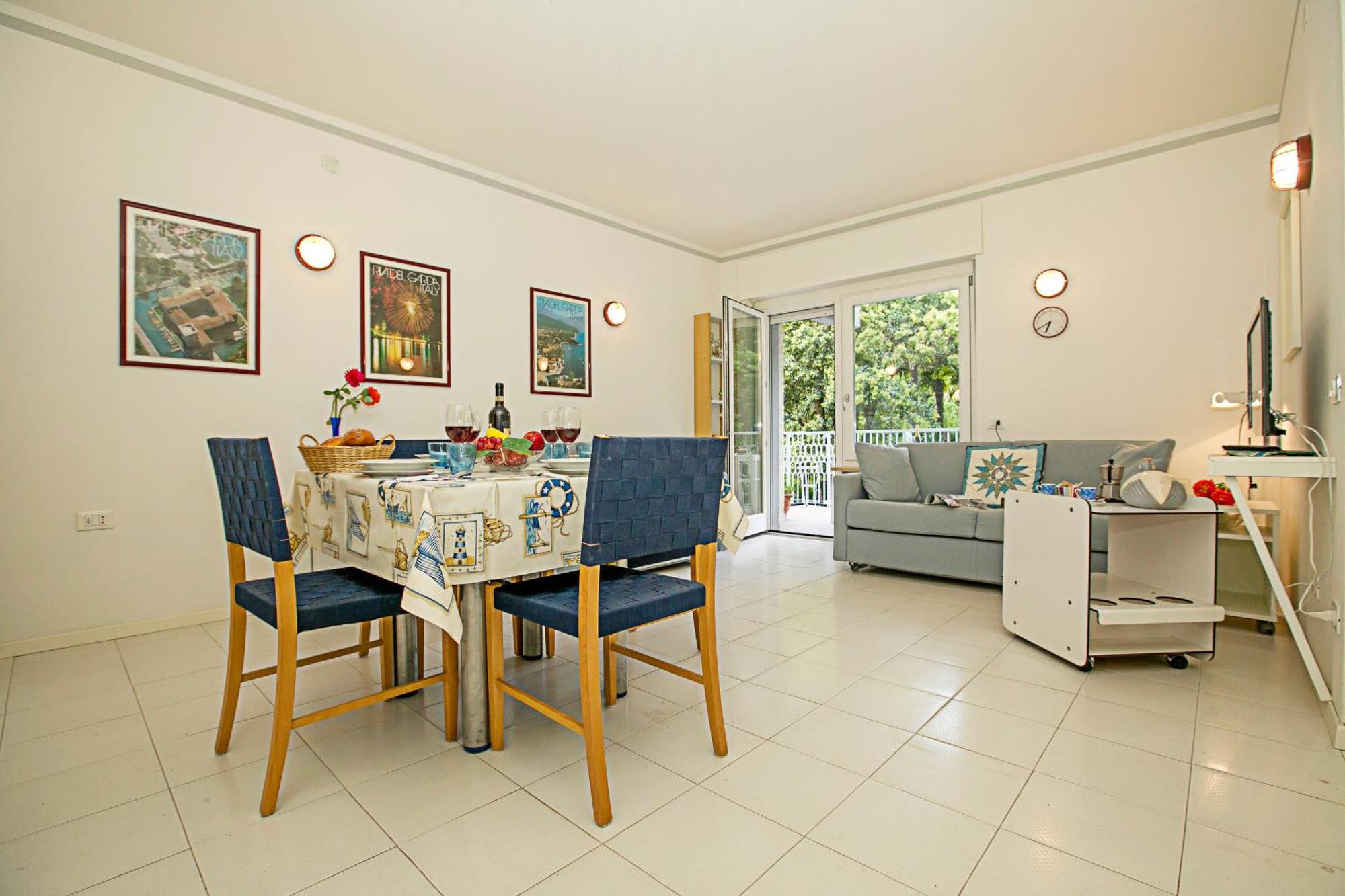 Residenza Lago D'Argento - Happy Rentals Riva del Garda Bagian luar foto