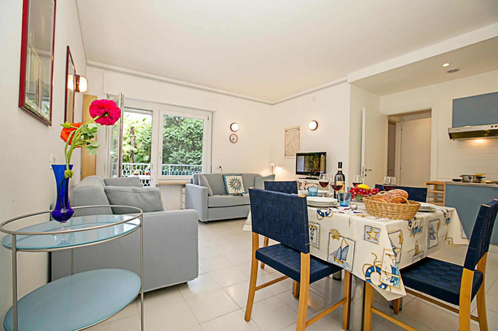 Residenza Lago D'Argento - Happy Rentals Riva del Garda Bagian luar foto