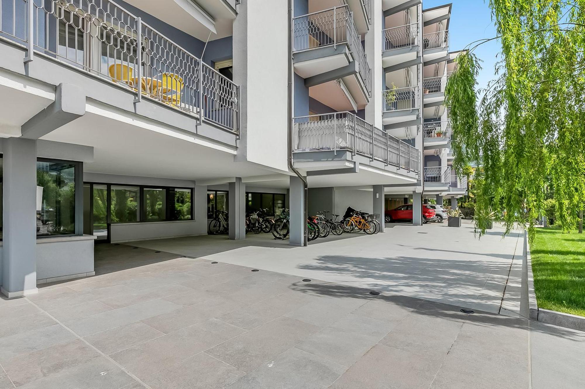 Residenza Lago D'Argento - Happy Rentals Riva del Garda Bagian luar foto