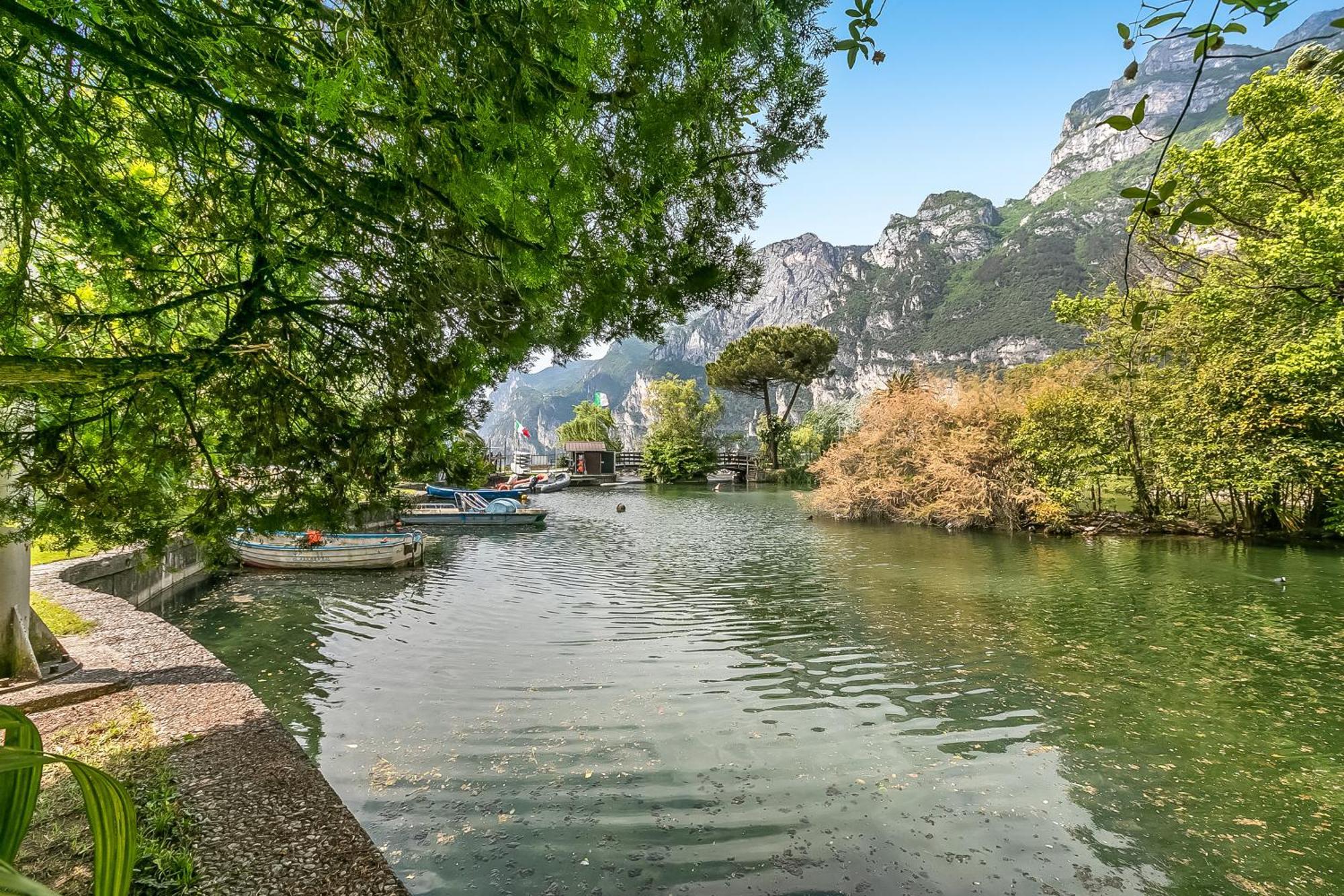 Residenza Lago D'Argento - Happy Rentals Riva del Garda Bagian luar foto