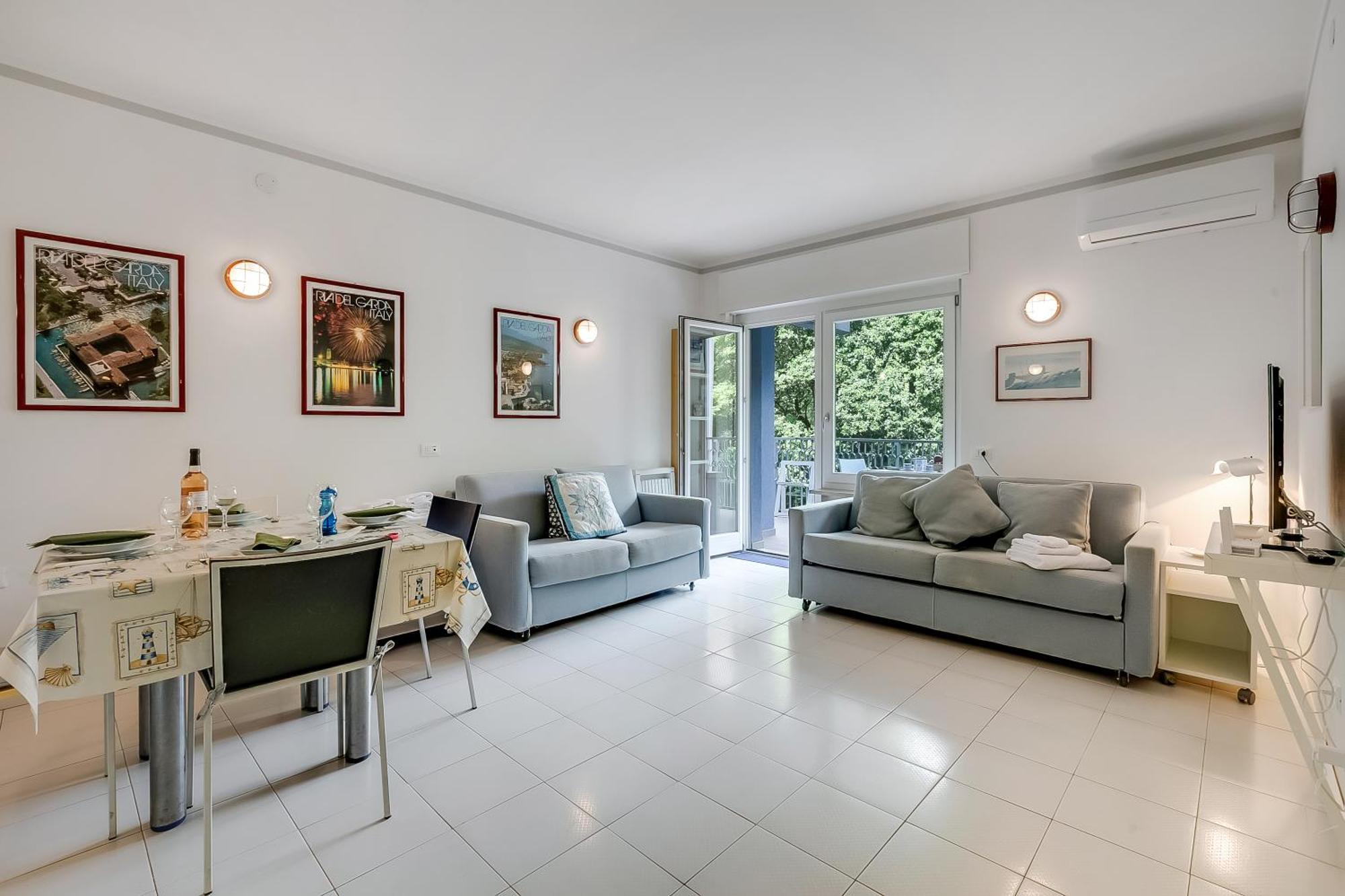 Residenza Lago D'Argento - Happy Rentals Riva del Garda Bagian luar foto